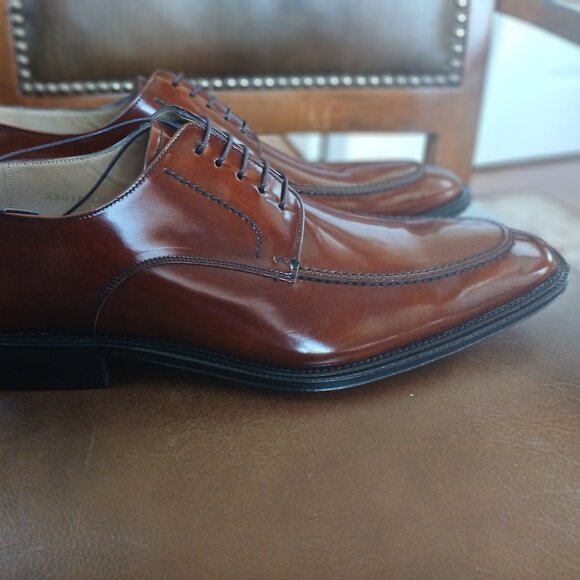 High sheen all leather mens laced formal oxfords. - Picture 4 of 11